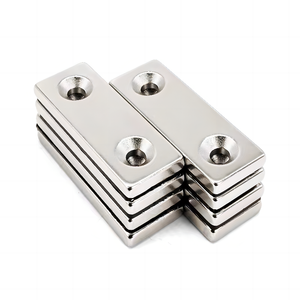 Aimants carrés N52 N45 personnalisés en gros à bas prix avec trou fraisé - Product Image 4