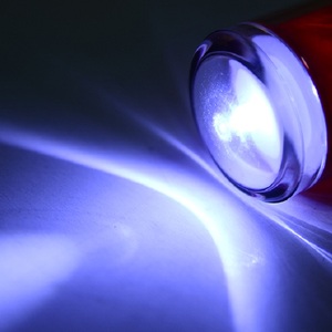 CITICITY กระบองจราจร LED อเนกประสงค์ขนาด 10 นิ้ว - กระบองนิรภัยสีน้ำเงินและสีแดงพร้อมฐานแม่เหล็กและสายคล้อง - Product Image 3
