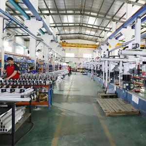Robot industriel 6 axes haute vitesse HWINT OEM disponible pour la palettisation de cartons, le tri et le transfert en entrepôt - Product Image 4