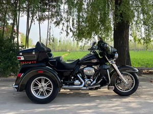<span class=keywords><strong>Harley</strong></span> Tri Glide Style, moto <span class=keywords><strong>à</strong></span> <span class=keywords><strong>3</strong></span> <span class=keywords><strong>roues</strong></span>, moteur V-Twin 1868cc, trike cruiser pour adultes <span class=keywords><strong>à</strong></span> <span class=keywords><strong>vendre</strong></span> - Product Image 3