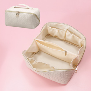Ensemble Beige 3 couches en cuir Pu végétalien pour femmes, sacs et boîtes cosmétiques de luxe de styliste, 2023 - Product Image 4