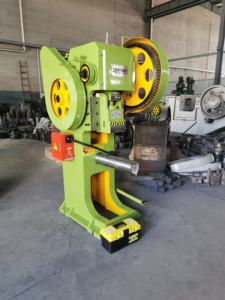 <span class=keywords><strong>Machine</strong></span> automatique de rivet de fixation de goujon de vis d'écrou d'alimentation poinçonneuse - Product Image 3