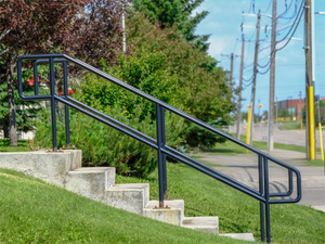 Garde-corps en aluminium <span class=keywords><strong>Oceanview</strong></span>, pare-vent en aluminium avec embouts en métal noir pour terrasses côtières - Product Image 4