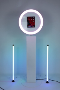 Latest Model Circle <strong>iPad</strong> Photo Booth with RGB Lights <strong>on</strong> Both Sides Compatible with SLR <strong>Cameras</strong> for Party Wedding - Product Image 6