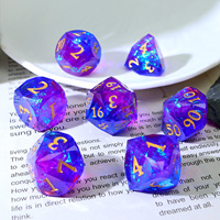 Ensemble de dés polyédriques personnalisés de luxe, 7 pièces, dés en résine à bords vifs de couleur aurore violette avec noyau en feuille de platine