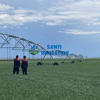 Pivot central de prix d'usine et système d'irrigation de ferme d'arrosage d'irrigation de mouvement linéaire latéral pour arroser des terres agricoles