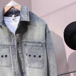 Chaqueta vaquera vintage <span class=keywords><strong>americana</strong></span> para hombre, corte holgado, primavera-otoño, sensación de alta gama, marca Ya Shuai Chao, lavada, bordada, con solapa estilo vintage. - Product Image 3