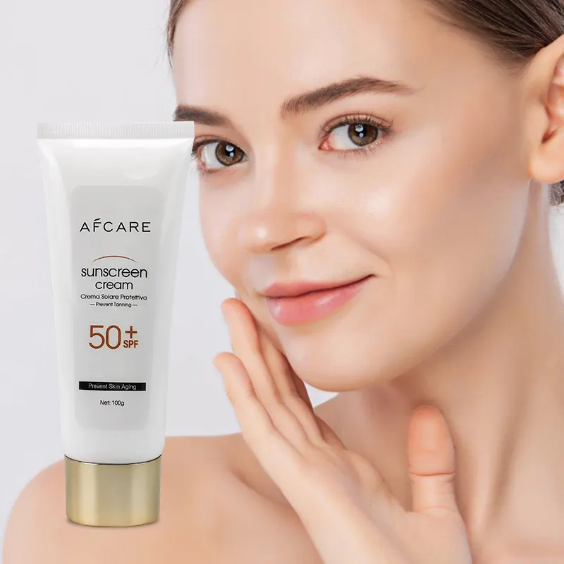 Vegan güneş koruyucu sülfatsız UVA + UVB koruma ve Centella Squalene güneş koruyucu SPF50 çam kozalağı özü güneş koruma mo