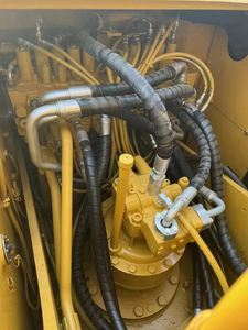 รถขุดมือสอง Cat 320d สภาพดี ขายรถขุดมือสอง - Product Image 5