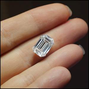 Diamante Sintetico HPHT CVD di Alta Qualità con <span class=keywords><strong>Certificato</strong></span> IGI, 1.0ct D VVS1 Taglio Smeraldo per Creazione di Gioielli, Diamante Marino - Product Image 1