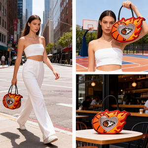 Bolso Ita Personalizado con Forma Novedosa, Temática Deportiva, Baloncesto, Llama, Corazón, con Ventana Transparente para Exhibir Pins <span class=keywords><strong>de</strong></span> Anime - Product Image 3