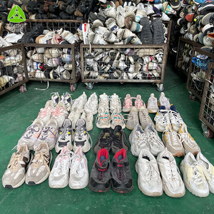 Chaussures Mixtes Homme Femme d'Occasion, Très Rentables, Combinaison Aléatoire, Fourniture en Gros Directe d'Usines Chinoises - Product Image 3