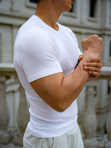 Vestiti da <span class=keywords><strong>uomo</strong></span> per il Fitness e per il ciclismo all'aperto vestiti da ginnastica a compressione ad asciugatura rapida magliette sportive senza cuciture per <span class=keywords><strong>uomo</strong></span> - Product Image 2