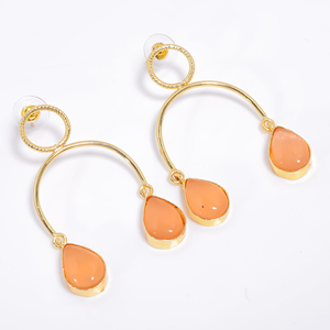 Boucles d'oreilles en laiton plaqué or 14k Fashion pierres précieuses fabricant de bijoux pierres précieuses en laiton fait à la main fournisseur de bijoux en laiton personnalisé - Product Image 3