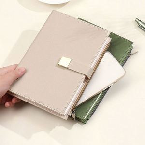 Set de Cuaderno A5 de Cuero PU Personalizable y Caja para Bolígrafo con Logotipo Personalizado, Regalo Corporativo de Bienvenida - Product Image 4