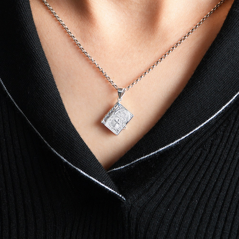 Medaglione Collana Religiosa Personalizzabile Con Croce E Angelo – Argento 925 Placcato Oro