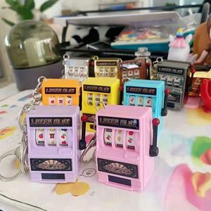 Top Sale Colorful Funny Game Plastic Slot Machine <b>Key</b> <b>Chain</b> Mini Slot Games Party Gifts Souvenirs - Product Image 4