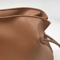 Pochette de Voyage de Créateur en Cuir, Petite Trousse de Toilette et de Maquillage à Cordon, Personnalisable avec Logo