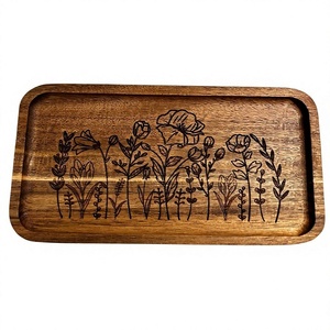 Plateau de service rectangulaire en bois d'acacia, gravé motif floral bohème fait main, pour vendeurs - Product Image 1