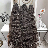 Cheveux Humains 100% Naturels Non Traités, Plusieurs Couleurs et Styles, Bundles de Cheveux Humains, Ondulation Naturelle, Boucles Rebondissantes, Boucles Pixie, Tissage Lisse, Vente en Gros