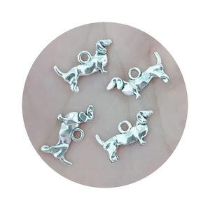 100 pièces chien teckel breloques 20x13mm Vintage tibétain argent dessin animé Animal à la main pendentif faisant ajustement pour Bracelet collier - Product Image 3