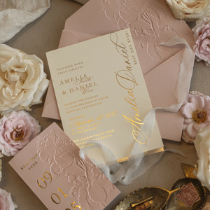 Invitación Floral Rosa Suave con Grabado en Relieve, Borde Crudo con Cinta Dorada en Cursiva, Juego de Papel Personalizado para Boda al Aire Libre - Product Image 3