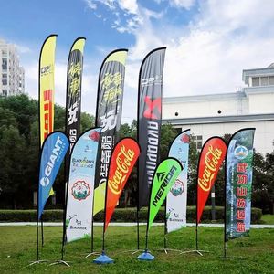 Juego de Banderas de Plumas Personalizadas para Exteriores de 50*200cm con Asta de Fibra de Vidrio y Bolsa de Agua en Forma de Cuchilla, Completo - Product Image 6