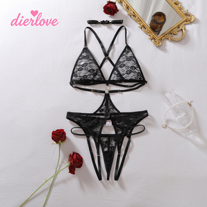Dierlove Boutique Chic Ensemble de Lingerie Noir en Dentelle Florale, Soutien-gorge <span class=keywords><strong>Triangle</strong></span> à Bretelles, <span class=keywords><strong>Porte</strong></span>-jarretelles et String, Transparent et Ajouré, Nouveauté Sexy - Product Image 2