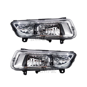 ไฟตัดหมอกหน้า Volkswagen รุ่น 6R0941661 6R0941662 แบบฮาโลเจน สำหรับเปลี่ยนในรถโปโลแฮทช์แบค ปี 2011-2013 - Product Image 1