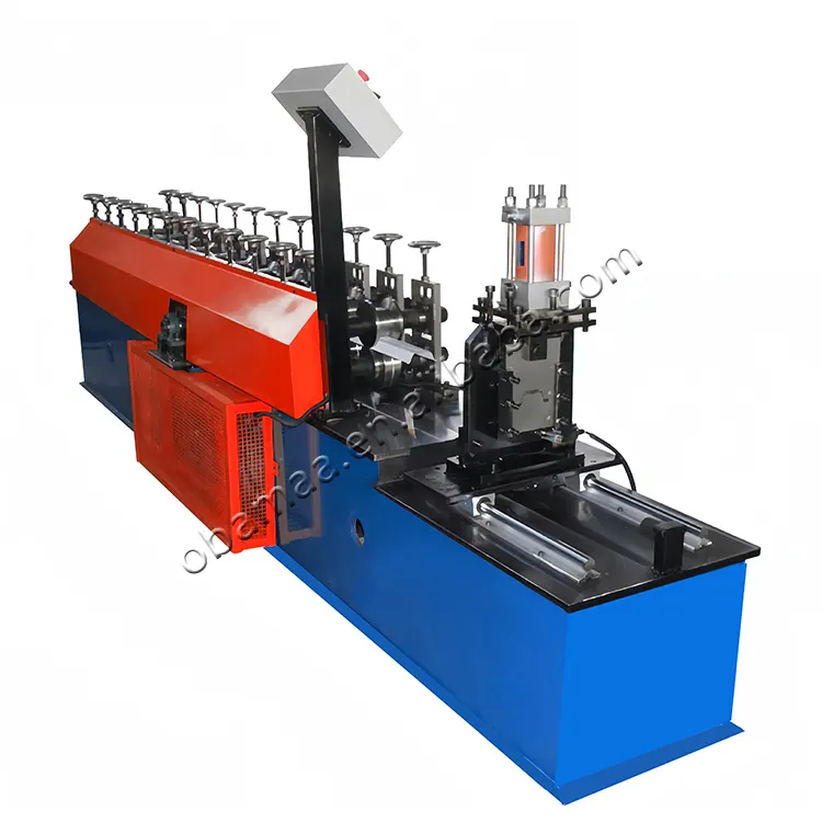 Máquina de techo suspendido de paneles de yeso completamente automática de marca superior Máquina formadora de rollos de perfil de acero Omega