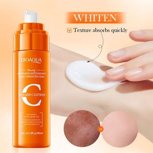 โลชั่นบำรุงผิวหน้าออร์แกนิค BIOAQUA วิตามินซี ช่วยให้ผิวขาวกระจ่างใส ชุ่มชื้น ต่อต้านอนุมูลอิสระ เหมาะสำหรับทุกสภาพผิว - Product Image 4