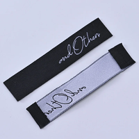 Étiquettes de marque en satin damassé tissées privées personnalisées étiquette de logo étiquette grande étiquette tissée en polyester pour l'impression de vêtements