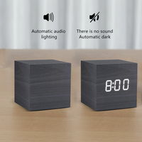 Jam Alarm Desktop LED kayu Digital, Jam Alarm Desktop bertenaga USB desain antik Modern, jam Quartz bambu mewah, jam meja hemat ruang