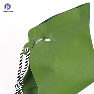 Sachets d'emballage à fond plat recyclables personnalisés en gros pour café et aliments pour animaux de compagnie, 250g 500g, impression par gravure - Product Image 4