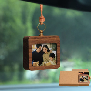 <span class=keywords><strong>Portachiavi</strong></span> <span class=keywords><strong>in</strong></span> <span class=keywords><strong>Legno</strong></span> Personalizzabile con Cornice per Foto, da Appendere all'Auto - Product Image 1
