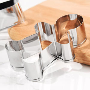 <span class=keywords><strong>Emporte</strong></span>-pièces en acier inoxydable en forme d'arbre de Noël, outils de pâtisserie élégants et créatifs, compatibles lave-vaisselle et micro-ondes - Product Image 4