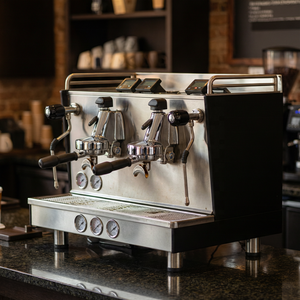 Máquina de Café Espresso Comercial Profesional de Acero Inoxidable, Semiautomática, de 9 Bares, con Dos Grupos 3120c - Product Image 5