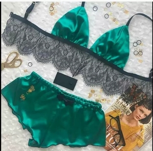 Hoge Kwaliteit Nachtkleding Sexy Goederen Lingerie Set Dames Volledige Vrouwen Ondergoed Met Zachte En Gladde Stof - Product Image 6