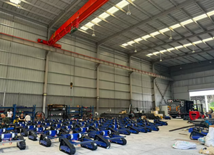 Tondeuse Tracteur RC Électrique 23 CV pour Propriétaires de Grandes Exploitations Agricoles, Déneigeur, Coupe de 150 mm, Démarrage à Distance, Montée sur Pentes de 45° - Product Image 4