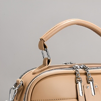 Sac à bandoulière noir pour femmes, sac à main à fermeture éclair, poignée souple pour les voyages quotidiens