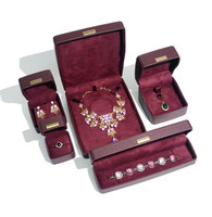 Boîte à bijoux en cuir PU emballage de bijoux personnalisé en gros boîtes à bracelets avec logo personnel boîte de bague de mariage de luxe