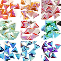 Strass triangulaires à fond plat en résine, couleurs assorties, à coudre, pour chaussures, sacs, vêtements et confections – Vente en gros OEM