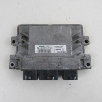 Calculateur moteur d'occasion 8200417597 Renault Clio Mk2 2001-2005 (79251)
