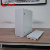 Boîtier de distribution EControl IP65 en acier AE thermolaqué, robuste, résistant aux intempéries et verrouillable pour câblage/contrôle