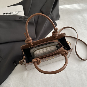 New Design Fashion PU Handbag Large Capacity <b>Lightweight</b> Luxury Shoulder Crossbody Handle Tote <b>Bags</b> - Product Image 4