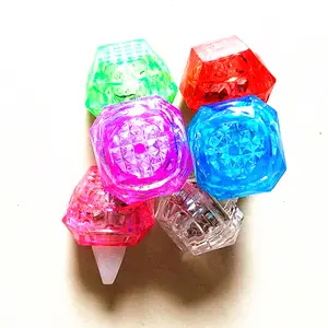 Factory Hot Sale Party Plastic Diamond Ring Led Flashing Light Up Finger Rings For Kids