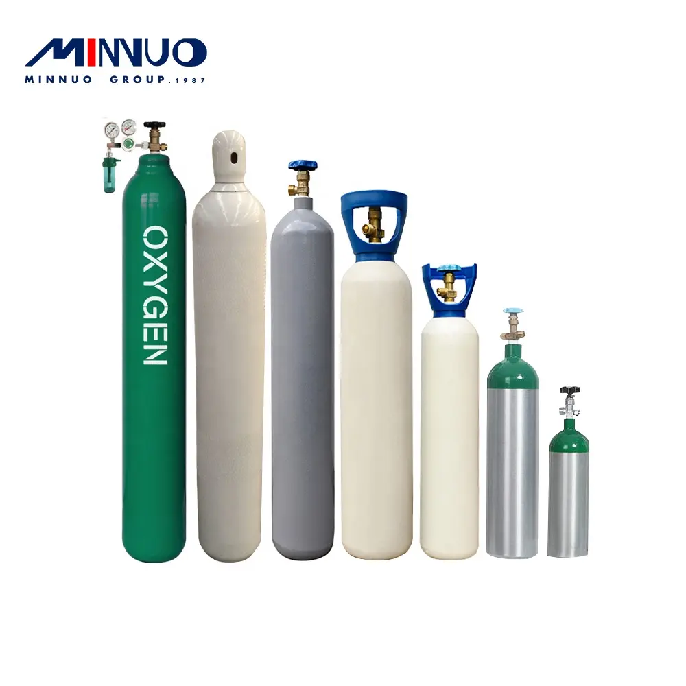 Kualitas tinggi mulus tekanan 10l 40l 47l 50l kosong silinder oksigen penggunaan medis dengan oksigen regulator di Peru