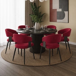 <span class=keywords><strong>Chaise</strong></span> de salle à manger <span class=keywords><strong>en</strong></span> velours rouge respirant de qualité supérieure avec pieds noirs mats pour restaurant et usage domestique - Product Image 2