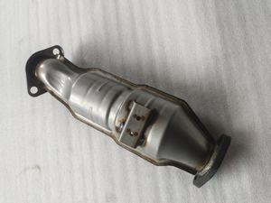 适用于起亚秀尔 1.6L 16V 2010-2014 排气排放控制的工厂直装汽车催化转换器 - Product Image 2