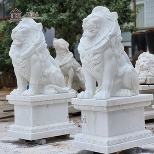 Statue de lion en marbre grandeur nature TREVI, <span class=keywords><strong>prix</strong></span> sur mesure, paire de lions de style occidental pour la décoration d'entrée de villa ou de voie d'accès - Product Image 2